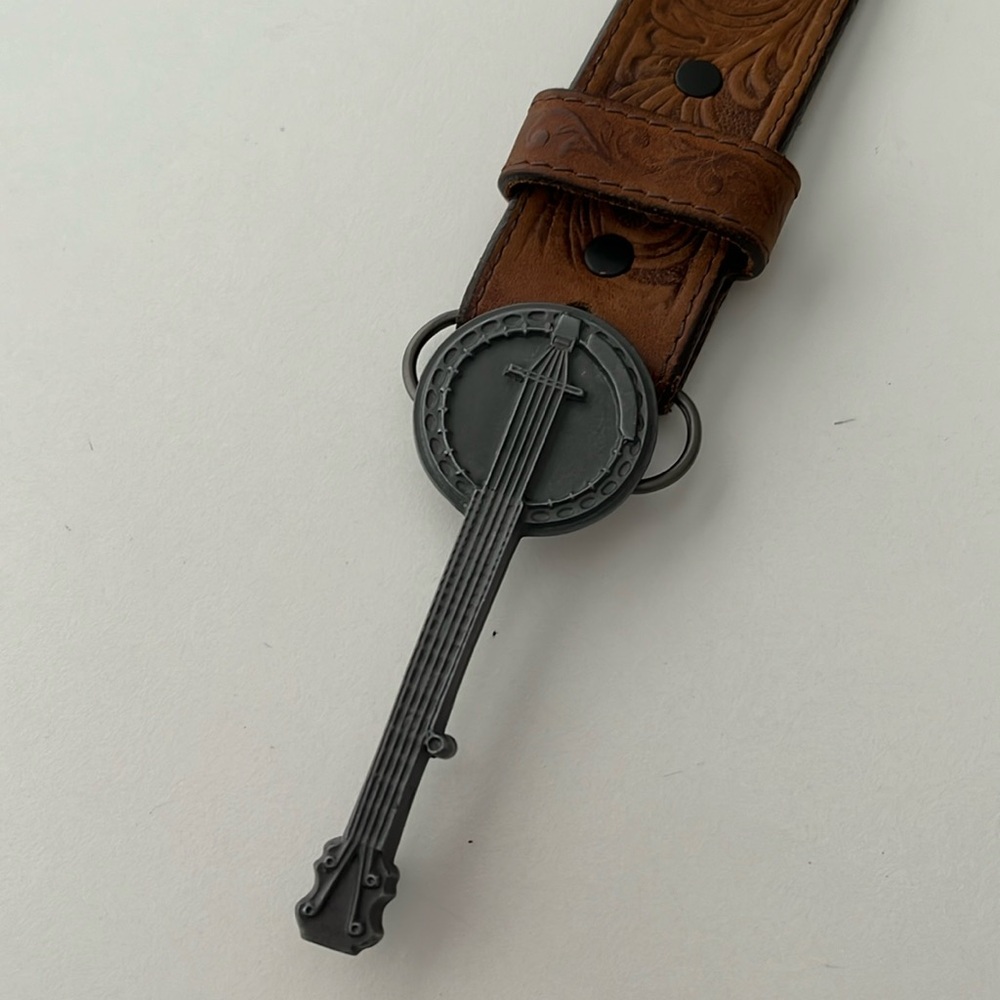 Men’s leather belt